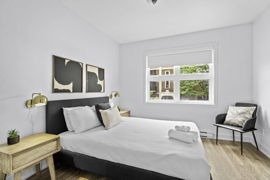 Stylish 2 Bedroom Haven By Jean Talon Market Montréal Esterno foto